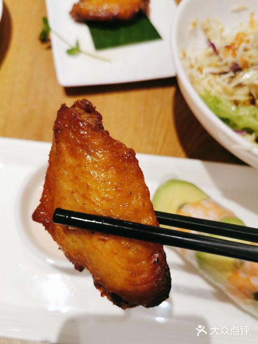 Pho Asia 亚阁越南料理(上海来福士广场店)蒜香鱼露鸡翅图片