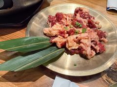 -青瓦餐厅·生鱼片·韩园烤肉(西塔店)