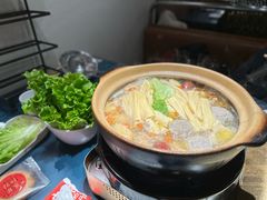 -邹开喜·小海鲜醉鸡煲·潮汕鲜切牛肉店(襄阳北路店)