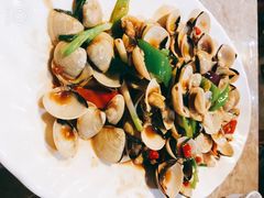 -四川小胡子海鲜(丁村万人海鲜广场店)