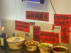 -柳州肥姨妈大骨螺蛳粉(东靖路店)