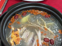 -濠轩阁特色生蚝火锅(水湾路店)