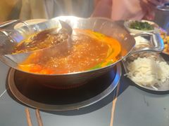 -由衷贵州酸汤牛肉火锅(新桥店)