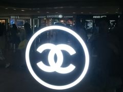 -Chanel(德基广场店)