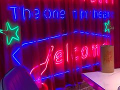-钳小柒·小龙虾蓝龙王烧烤夜宵(长寿路店)