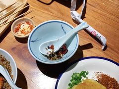 -怪噜范·老贵阳街头名小吃(数博万达店)