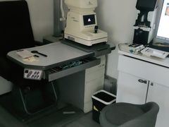 -宏宇眼镜蔡司依视路折扣店(兆佳眼镜城店)