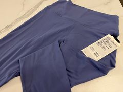 -lululemon(比斯特购物村店)