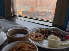 -东方豪景花园酒店·怡景旋转餐厅