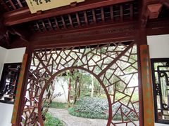 -汇龙潭