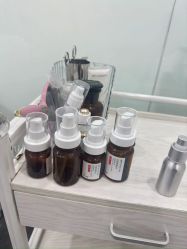 -苗方清颜专业祛痘·皮肤管理