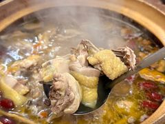 -威邵鸡煲(西华路总店)
