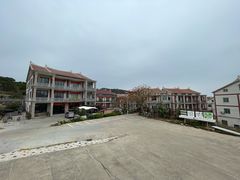 -三姐妹·海鲜大排档