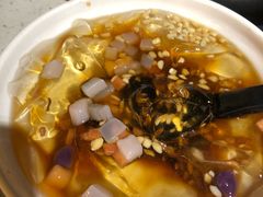 红糖冰粉-钢管厂歆瑞源油卤串串香(春熙路太古里店)