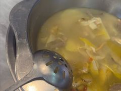 -光头药膳鸡(莱茵小镇店)
