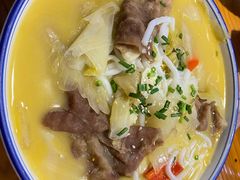 -宏利土菜馆(马山店)