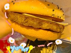 -麦当劳(虹桥南丰城店)