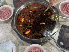 -叶二姐九尺鹅肠火锅(南部新城店)