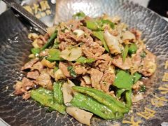 -费大厨辣椒炒肉(高铁吾悦广场店)