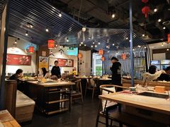 -尚尚仙·酸汤猪手·猪肚鸡火锅(华联万柳购物中心店)