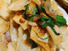 -董厨煨汤馆(车站路店)
