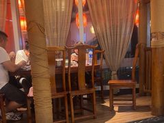 -万重锦·人文川菜馆(骡马市店)