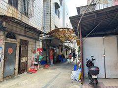 -华哥新鲜猪精品美食