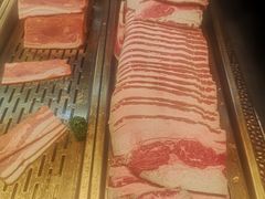 -山焱·炭火自助烤肉(周浦万达店)
