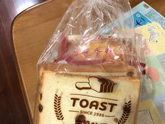 -红宝石·鲜奶小方·海派西点房(南丹店)