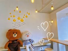 -顶东面包花园·生日蛋糕(世博店)