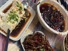 -吴记口味馆