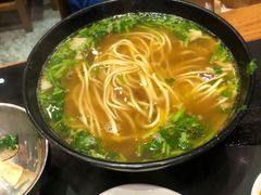 -杨记清芳牛肉拉面(宝龙广场店)