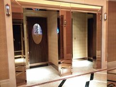 -乐界KTV(虹桥中心店)