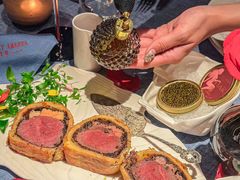 -弦月窗LUNETTE BY AMANDA(复兴路店)