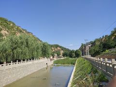 -梁家河村红色旅游区