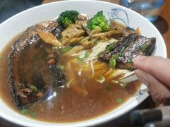 虎皮大肉面-囿面传统制面馆(中央路店)