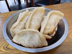 -黄阿姨锅贴大王(万航渡路店)