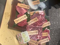 -铭牛烧肉·和牛海鲜自助(高新月牙湖店)