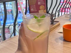 -必胜客(砂之船中东奥莱店)