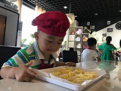 -美吉姆国际儿童发展中心(红谷滩绿地缤纷城中心)