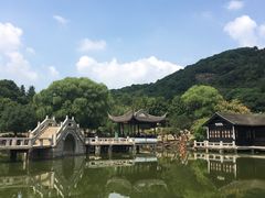-灵岩山风景区