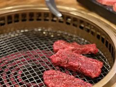 -炼火烤肉店