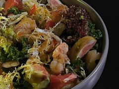 无花果红柚鲜虾沙拉-villaa·别墅·融合菜西餐厅