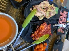 -胡悦里韩式烤肉(芝罘万达广场店)