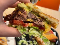 -The Habit Burger Grill 哈比特汉堡(复兴soho店)
