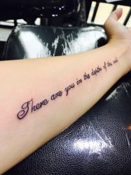 -TATTOO/手工穿孔吧/耳洞/刺青STUDIO