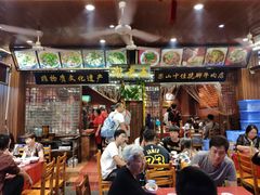 -谢老五跷脚牛肉·非遗传承店