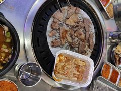 -玄希浪漫厨房·韩料烤肉(湖滨银泰in77店)