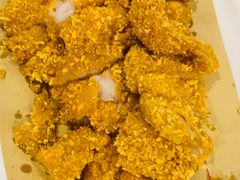 东镇秘制鱼排-老东镇啤酒屋海鲜加工·蒸汽海鲜·海鲜烧烤(台东店)