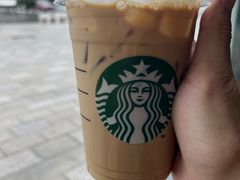 -星巴克臻选(成都环球乐天店)
